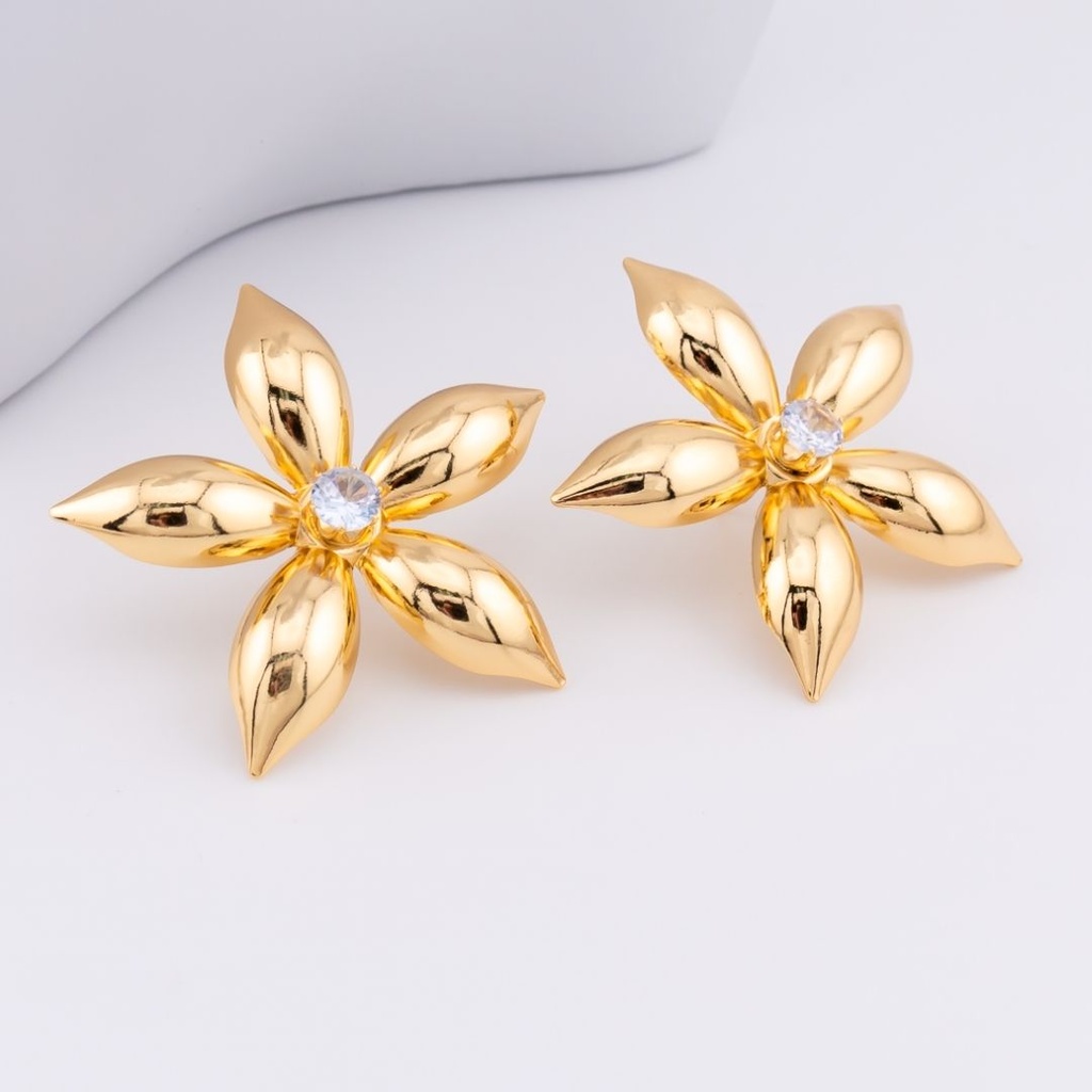Aretes flor chunky baño 18k