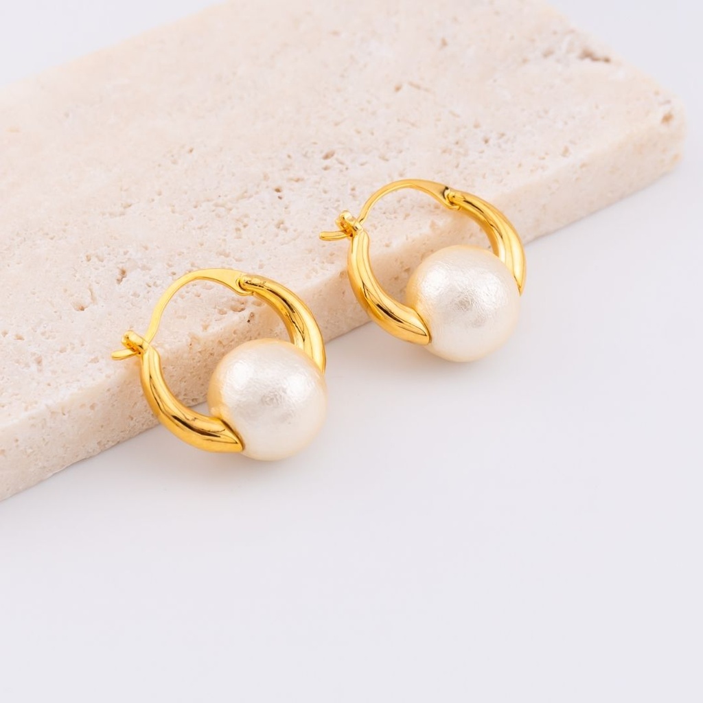 Aretes argolla con perla BAÑO 18K