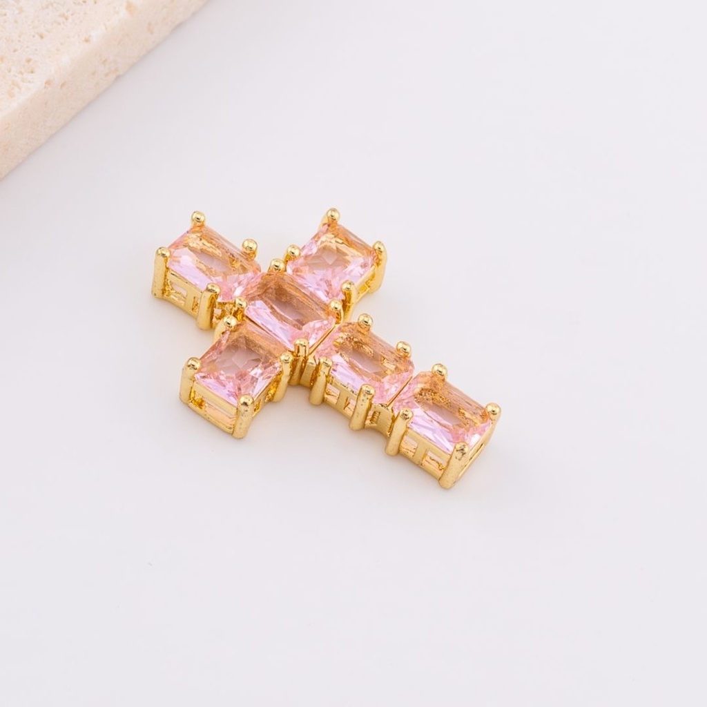 DIje  cruz grande con zirconia rosa baño de 18k