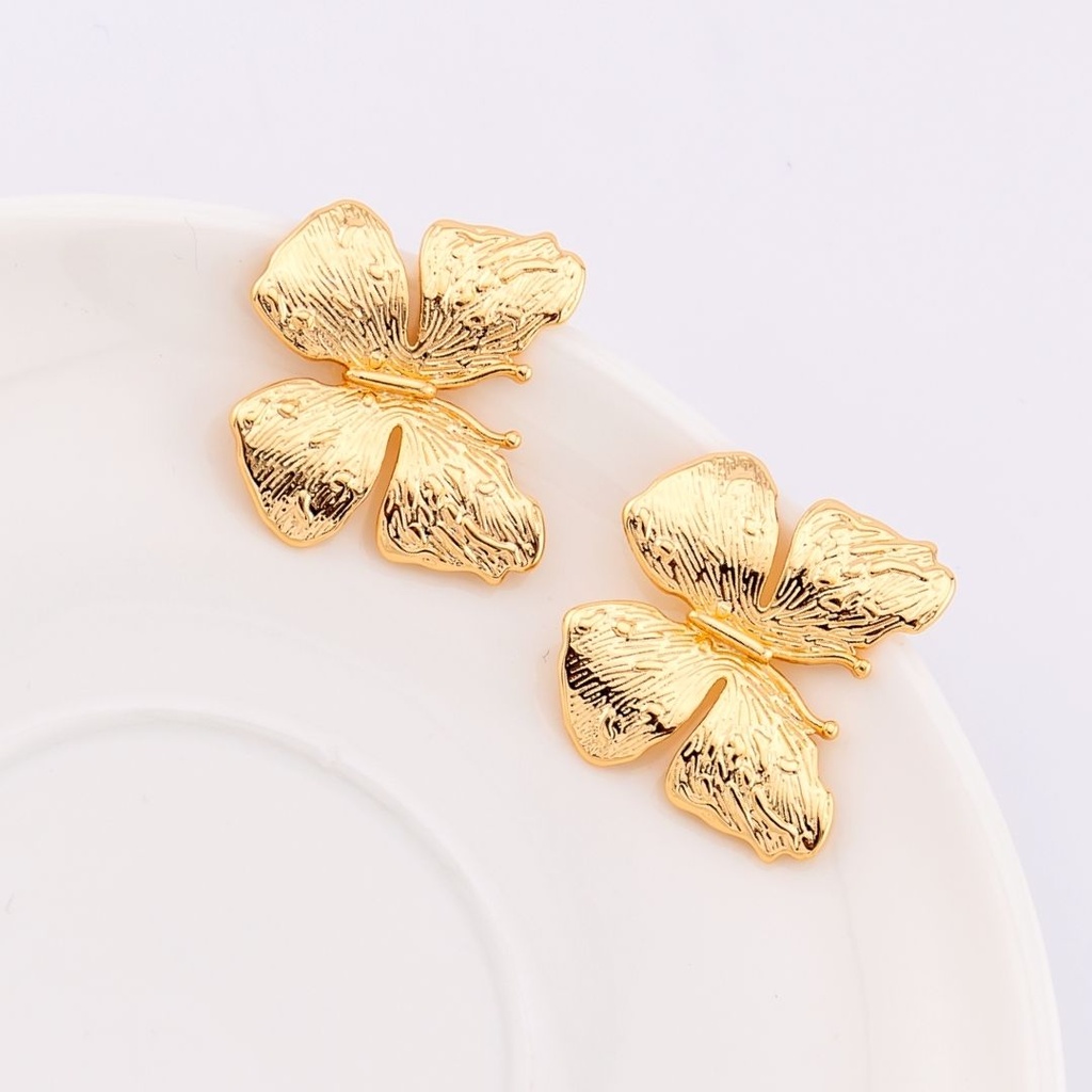 aretes solidos mariposa BAÑO 18K