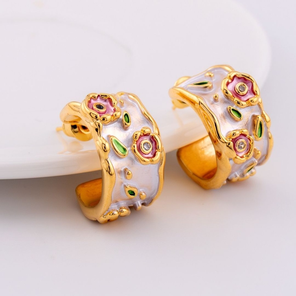 Aretes C hoops flores esmaltadas BAÑO 18K