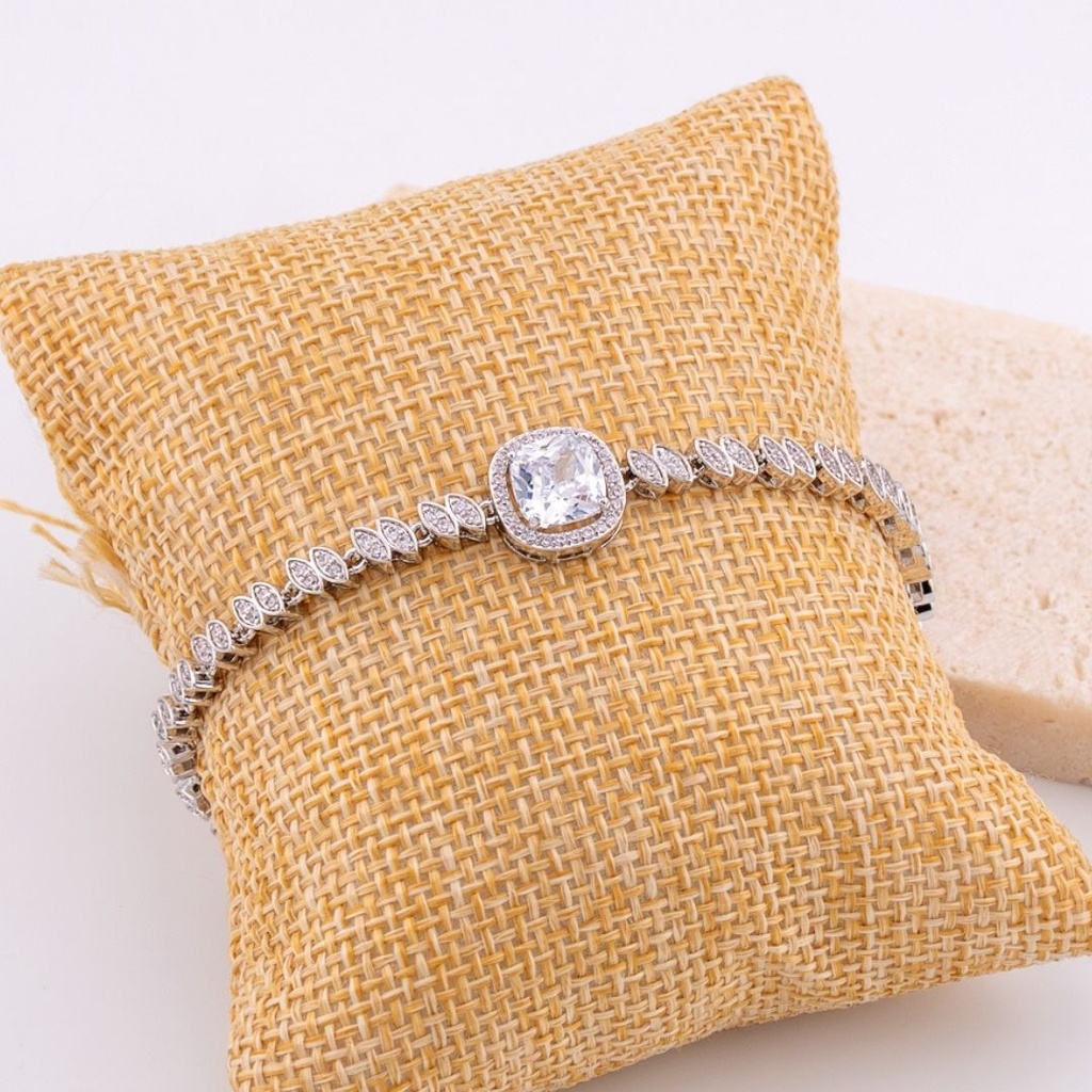 Pulsera con zirconias baño 18k