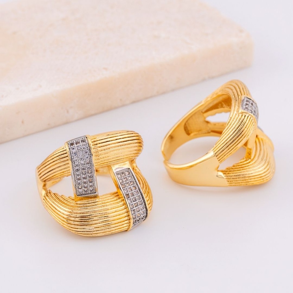 Anillo ajustable dos tonos baño 18k