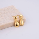 Aretes letras del abecedario baño 18k letra I