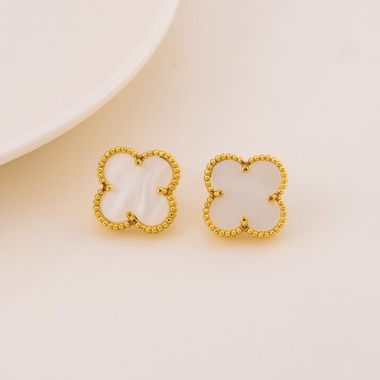Aretes stud de trebol blancos baño 18k