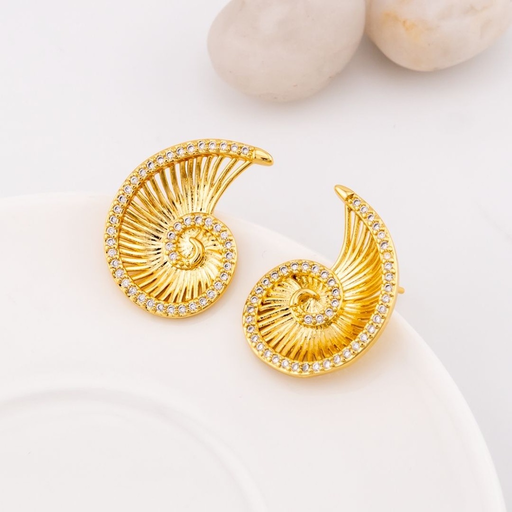 Aretes stud caracol baño 18k pin de plata