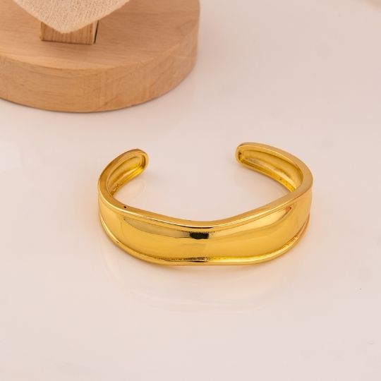 Brazalete chunky solido baño 18k
