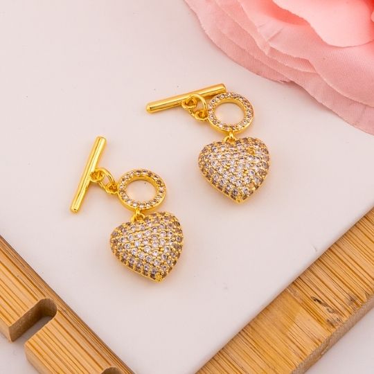 Broche de corazon T en micropave