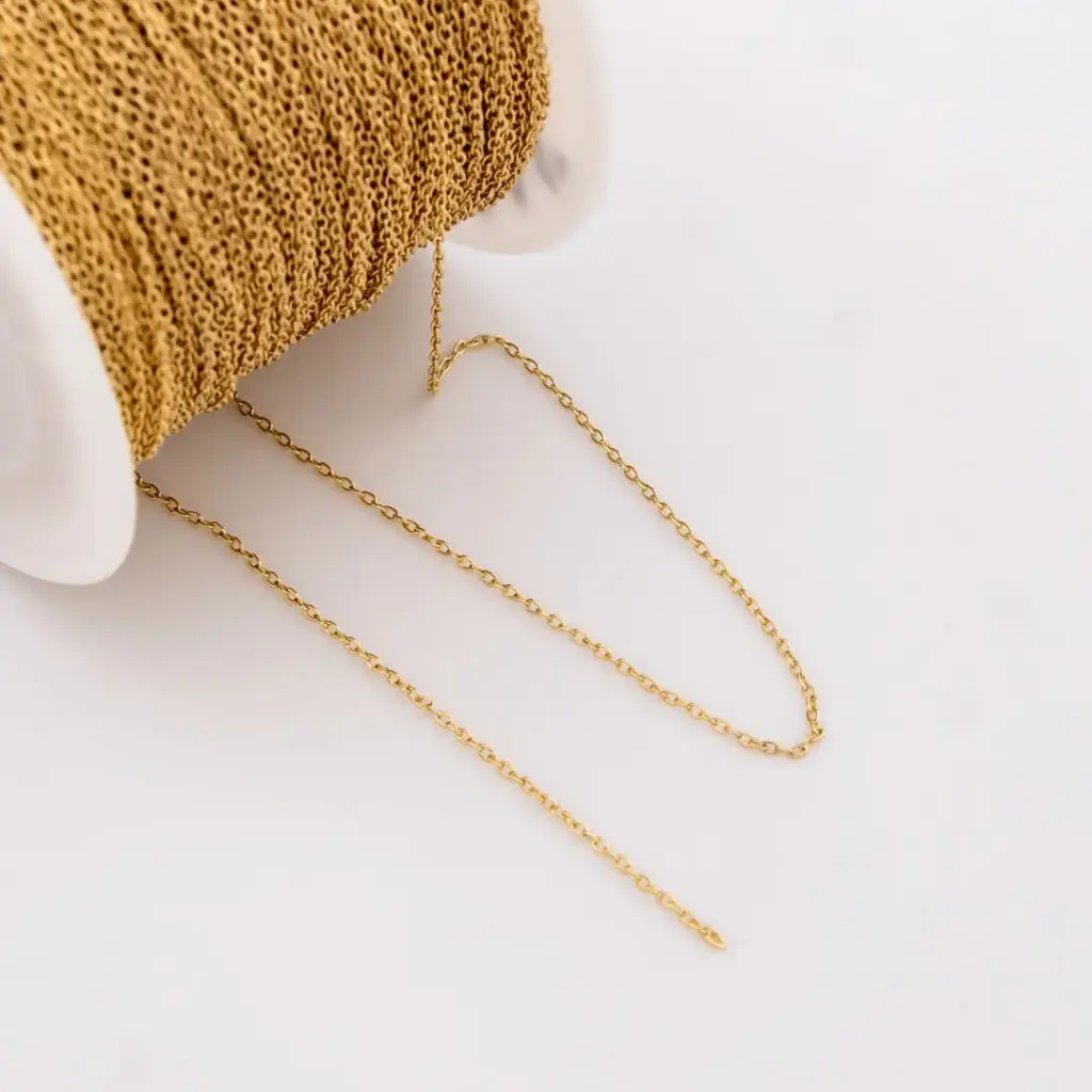 Cadena acero delgada por yarda eslabones de 1 mm con baño 18k