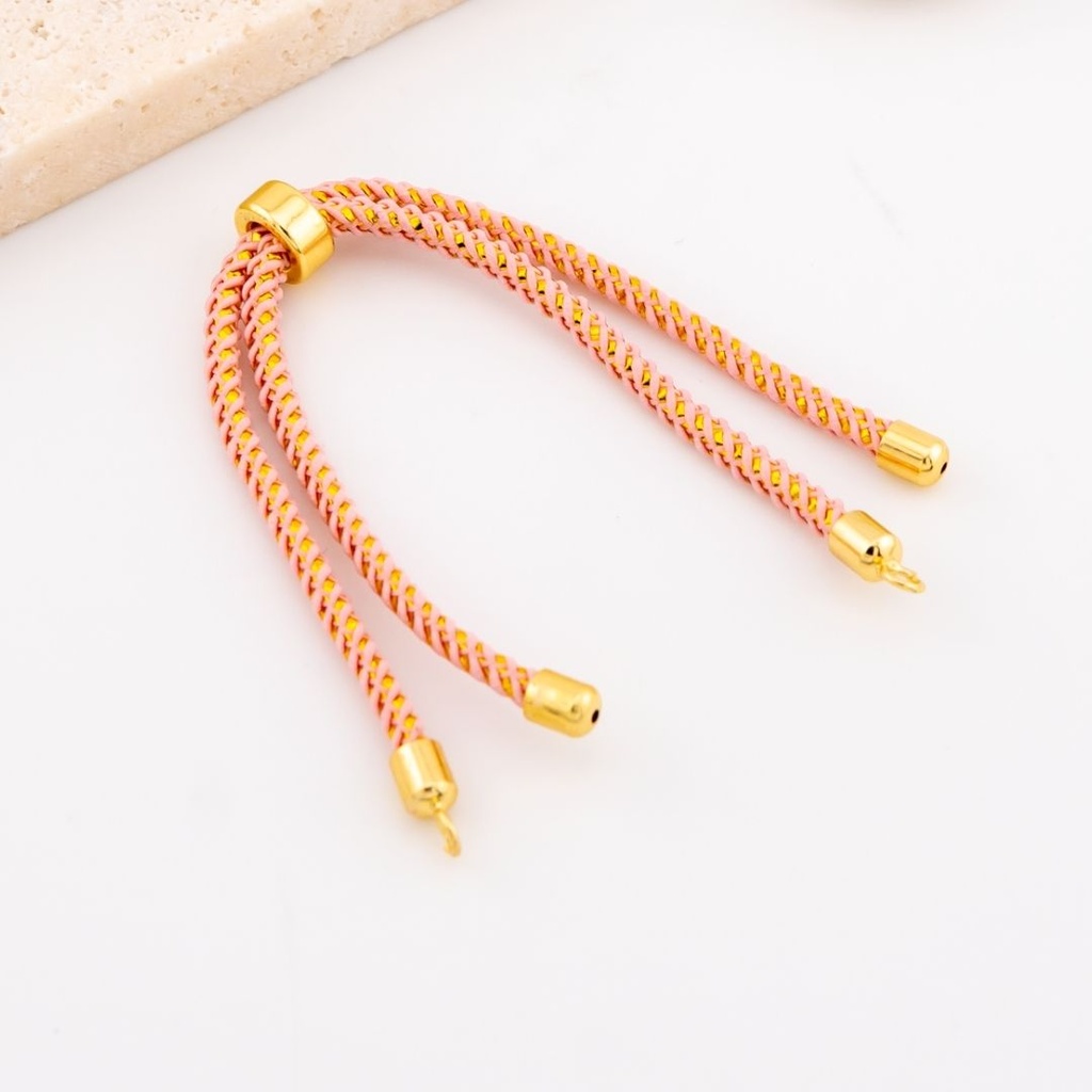 Pulsera ajustable con hilo metalizado  en baño 18k