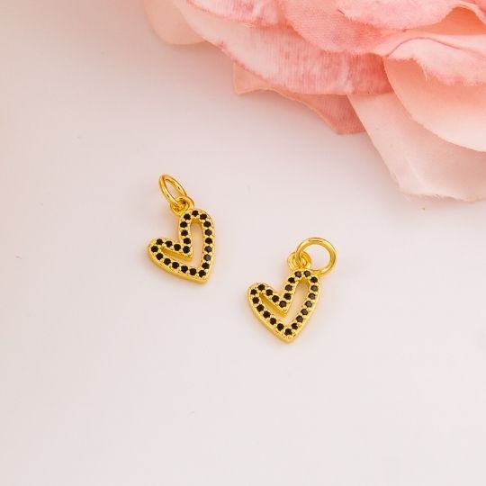 Dije de corazon mini (negro) con micropave