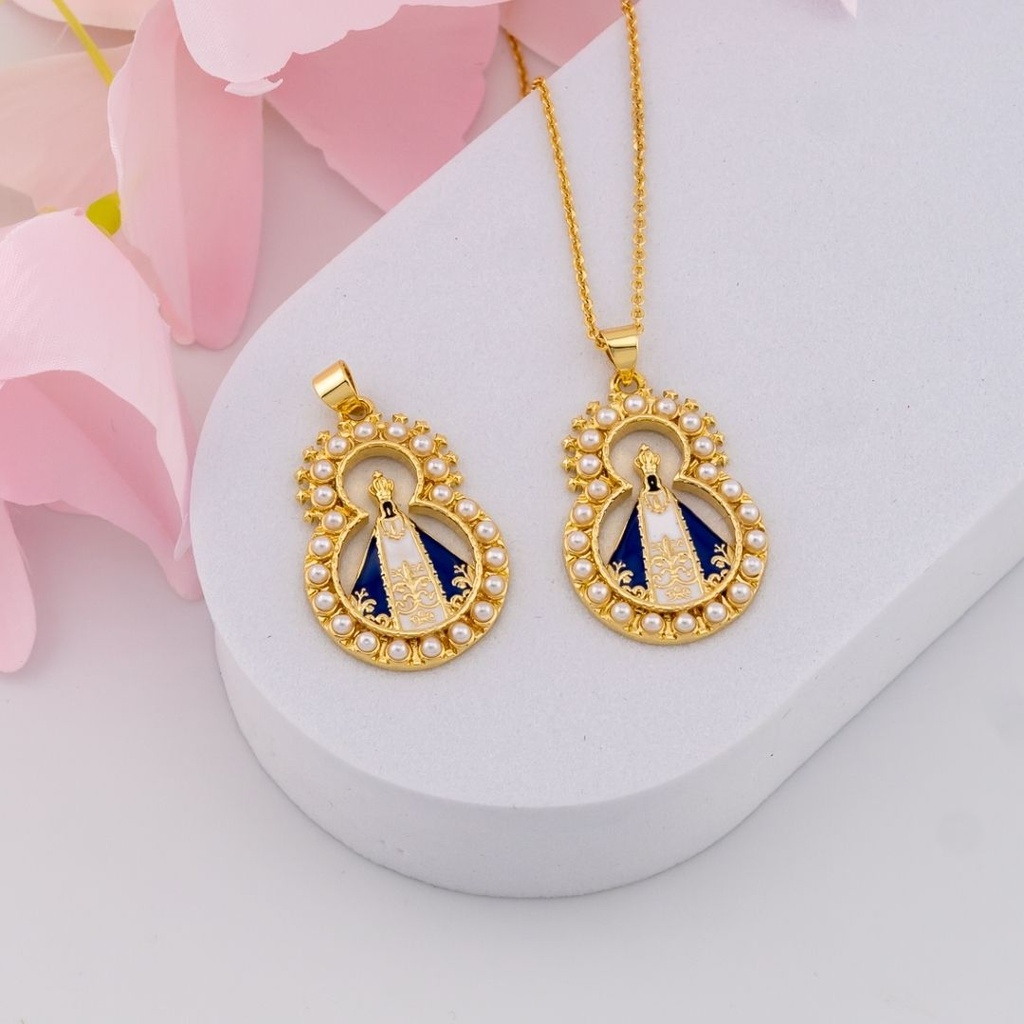 Dije VIRGEN SUYAPA con perlas baño 18k