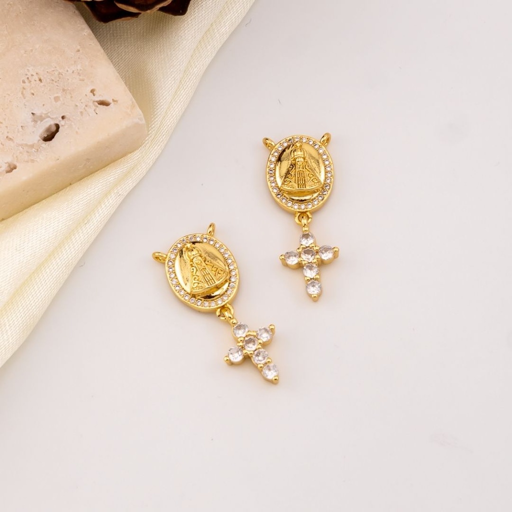 Dije para rosario Virgen de Suyapa baño 18k