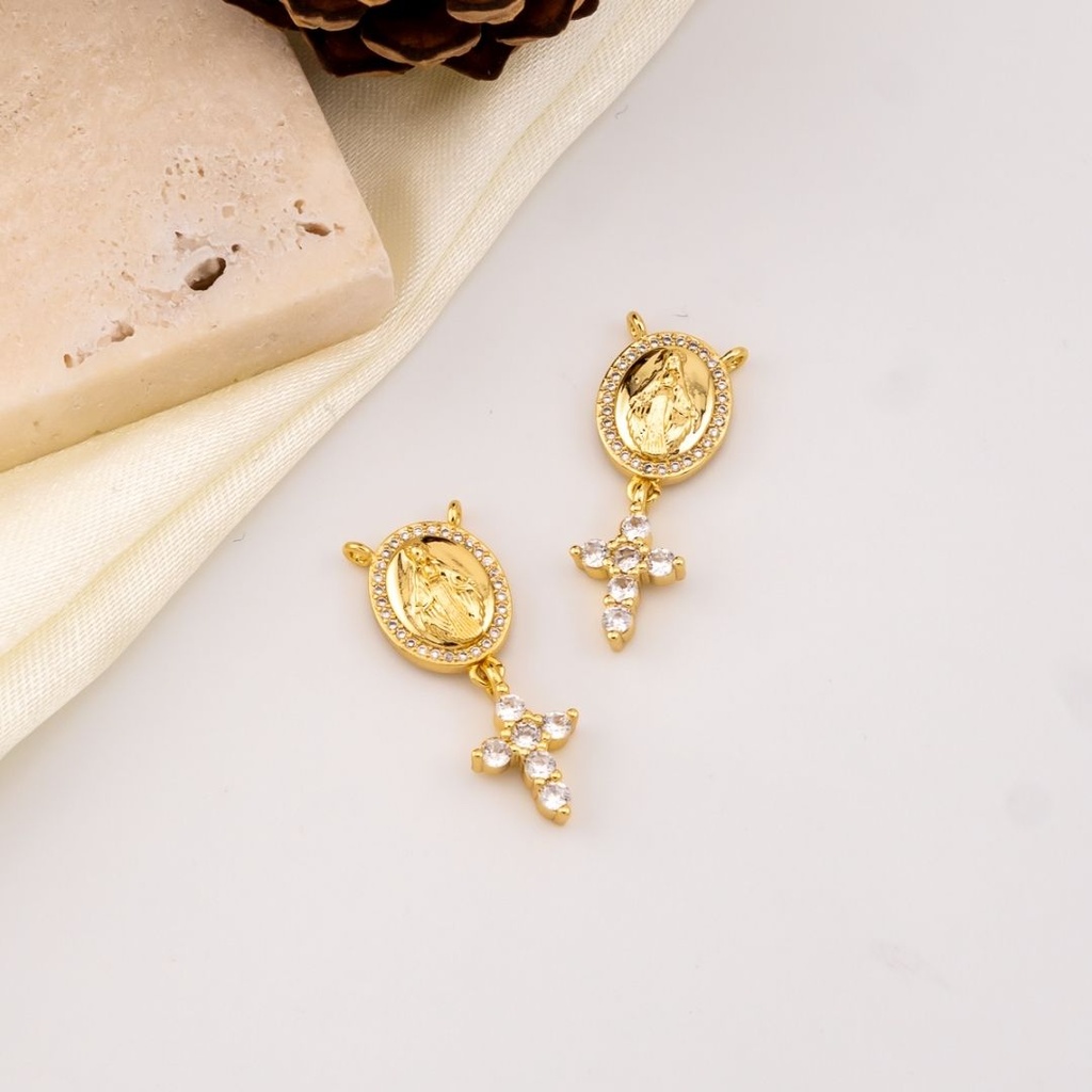 Dije para rosario Virgen baño 18k