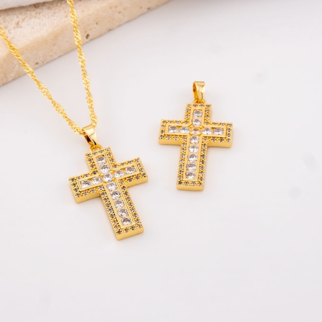 Dije cruz micropave y baño 18k