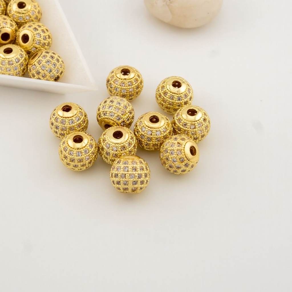 Dije separador bolita de 10 mm con micropave y  baño 18k