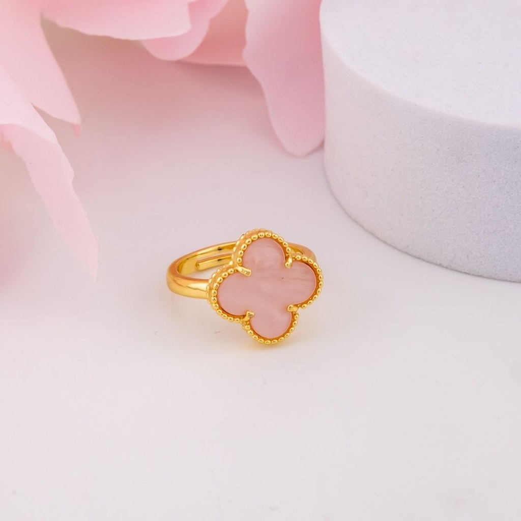 Anillo de trebol baño 18k rosa