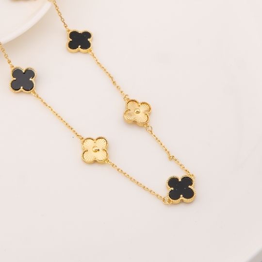 Collar de trebol baño 18k