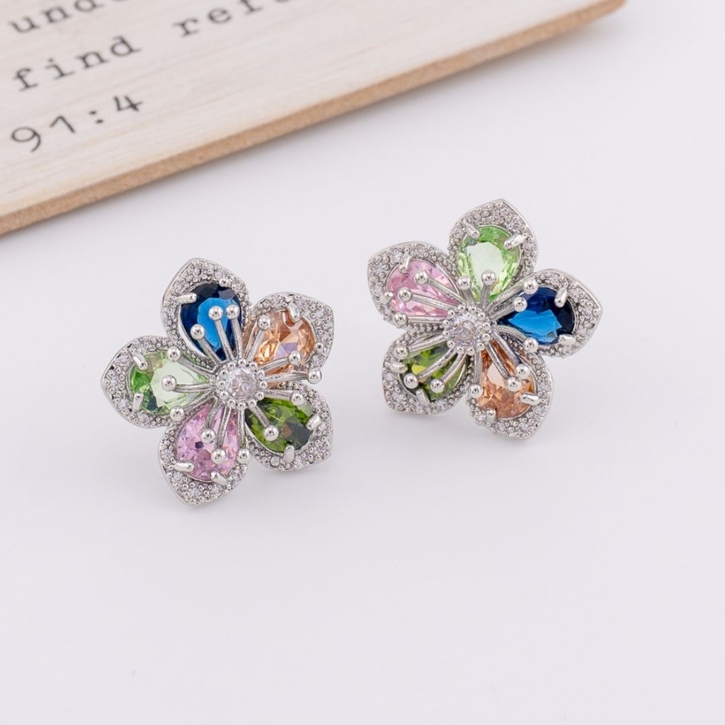 Aretes en forma de flor con zirconias multicolor pin de plata baño 18k,