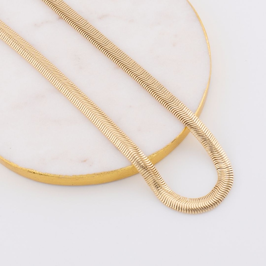 Cadena tejido serpiente plana de 6 mm baño 18k dorado