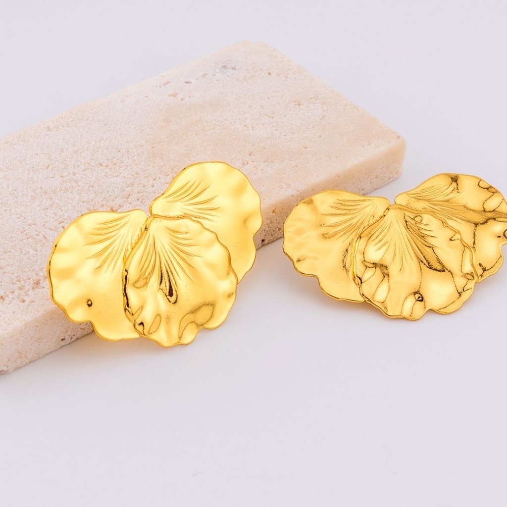 Aretes hoja  en acero inoxidable baño 18k