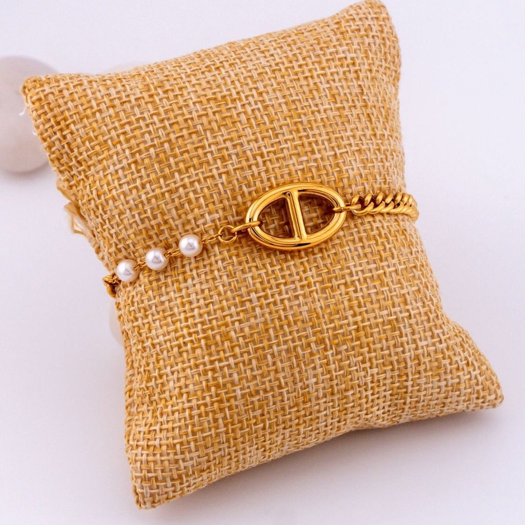 Pulsera de marca con perlas  acero inoxidable