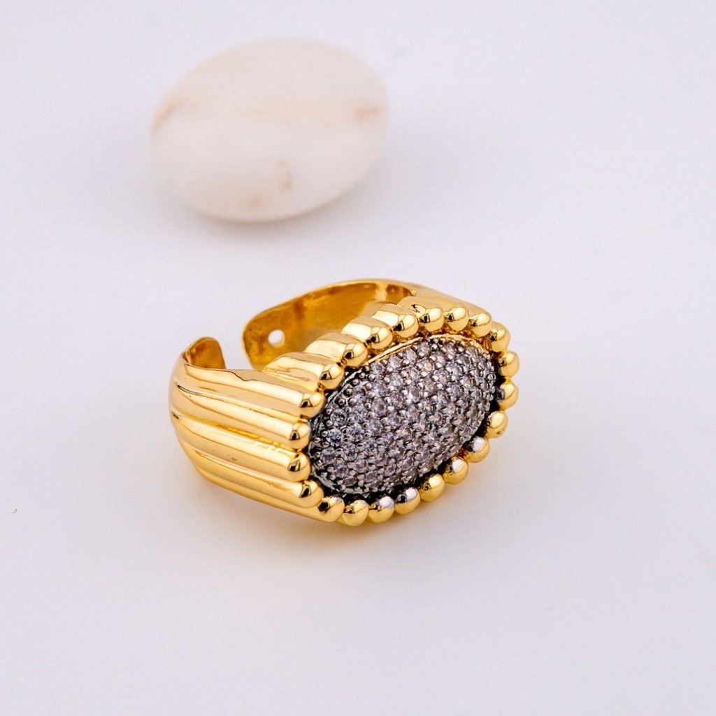 Anillo elegante grande ajustable dos tonos baño 18k 