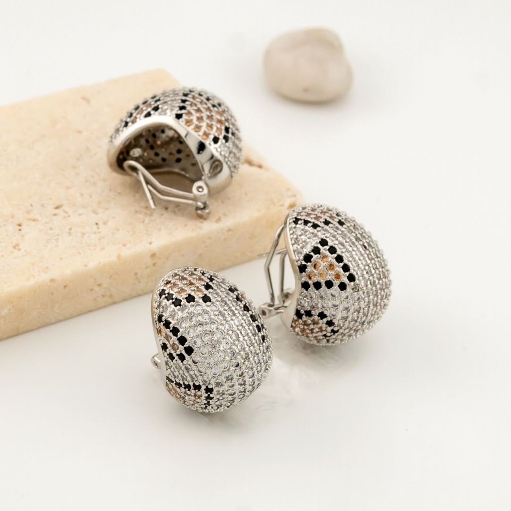 Aretes hoops con microzirconia patente omega y baño 18k pin de plata