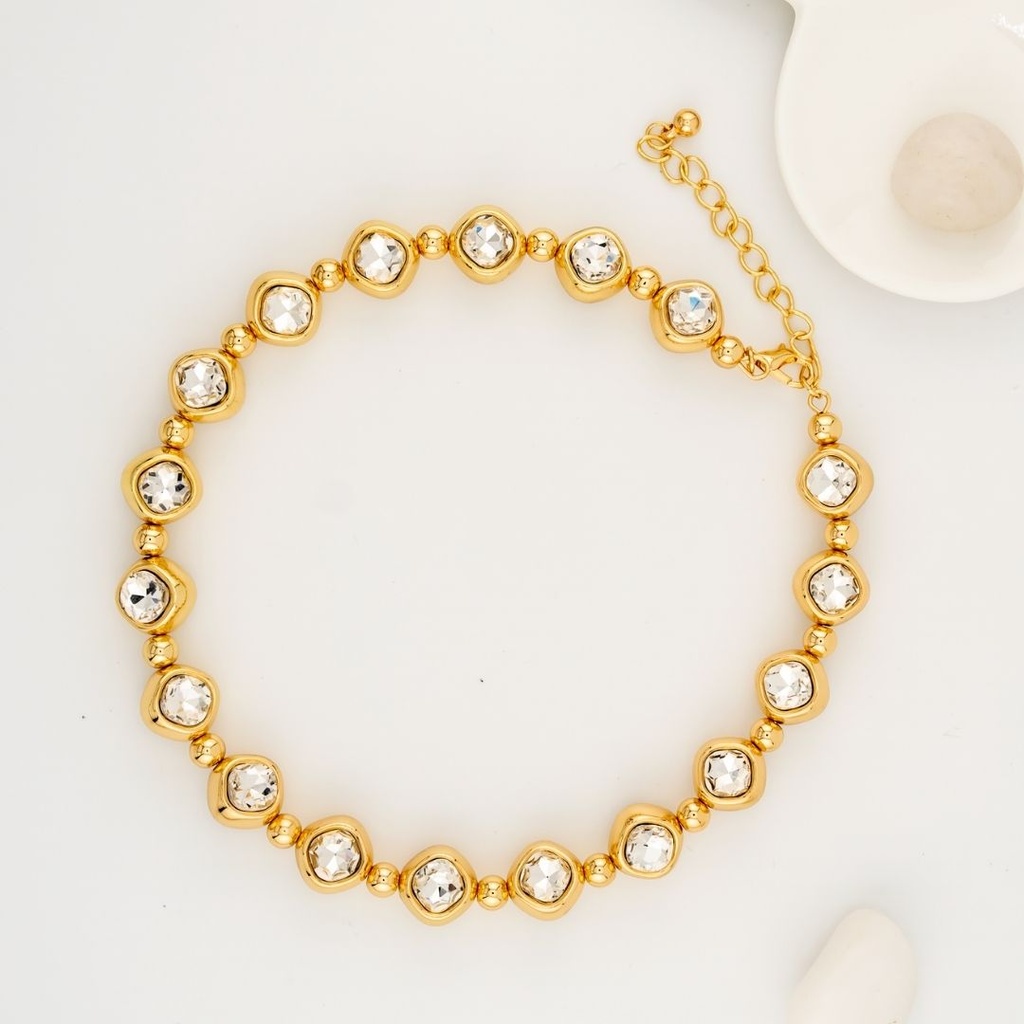 Collar chocker con zirconia en baño 18k 