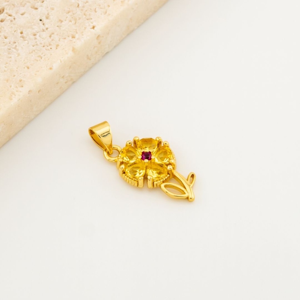 Dije flor micropave con baño 18k