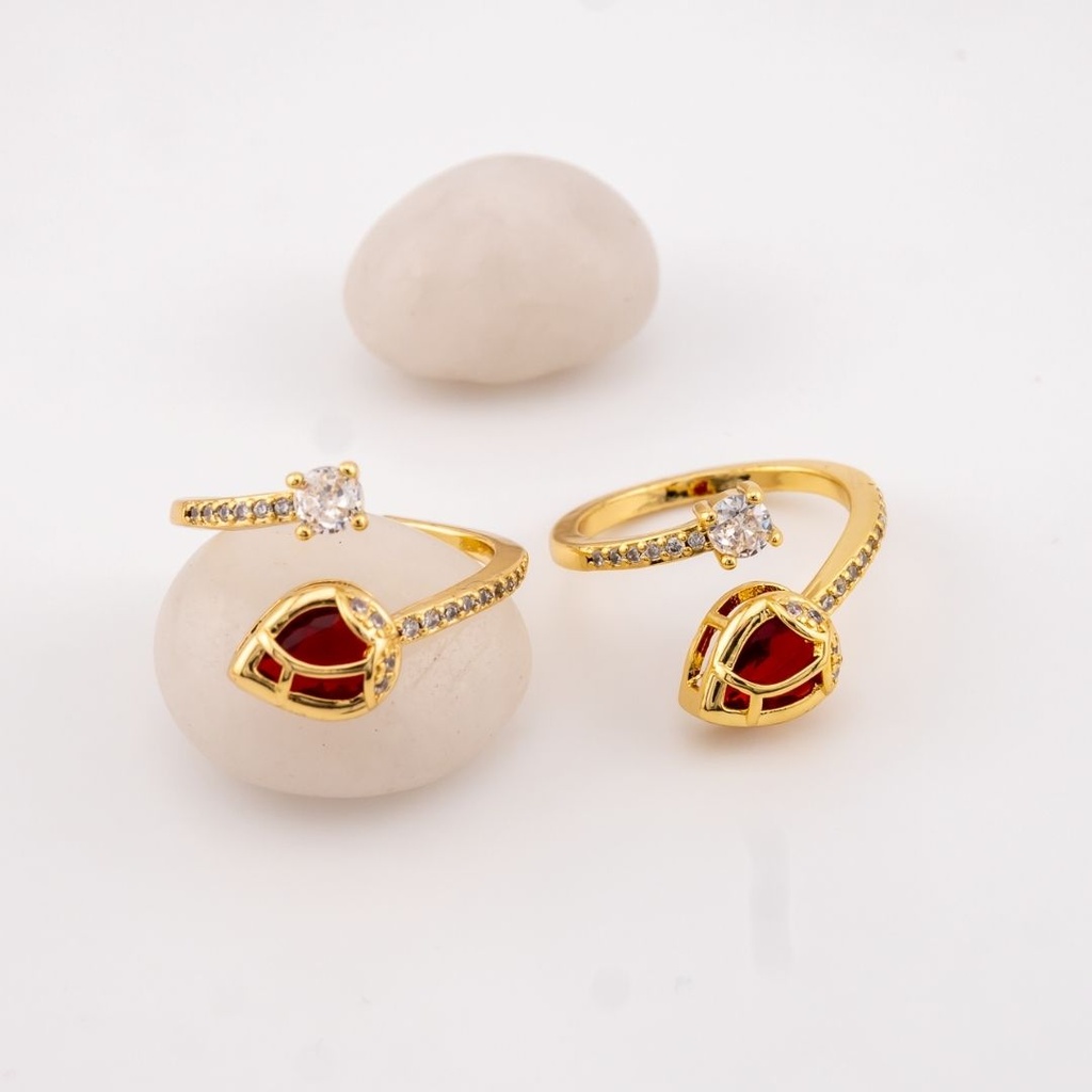 Anillo tulipan con zirconias baño 18k