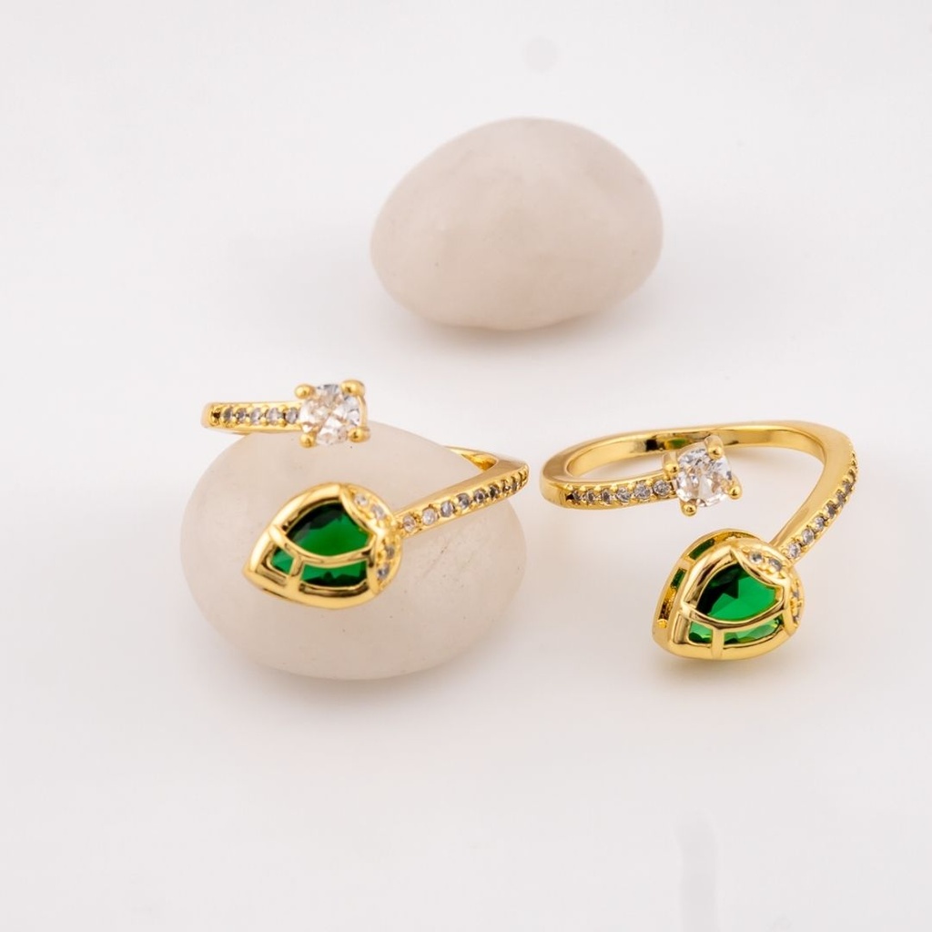 Anillo tulipan con zirconias baño 18k