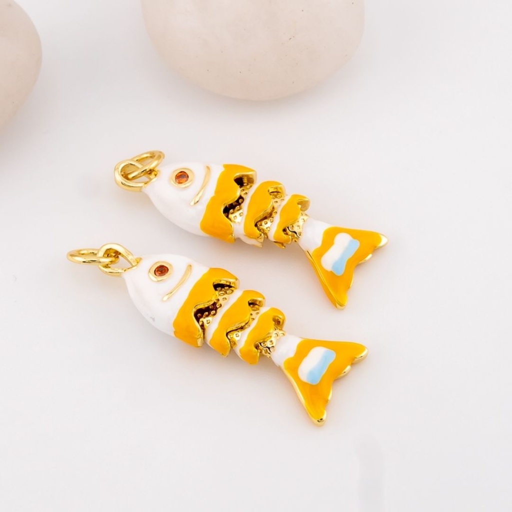 Dije pez esmaltado baño 18k