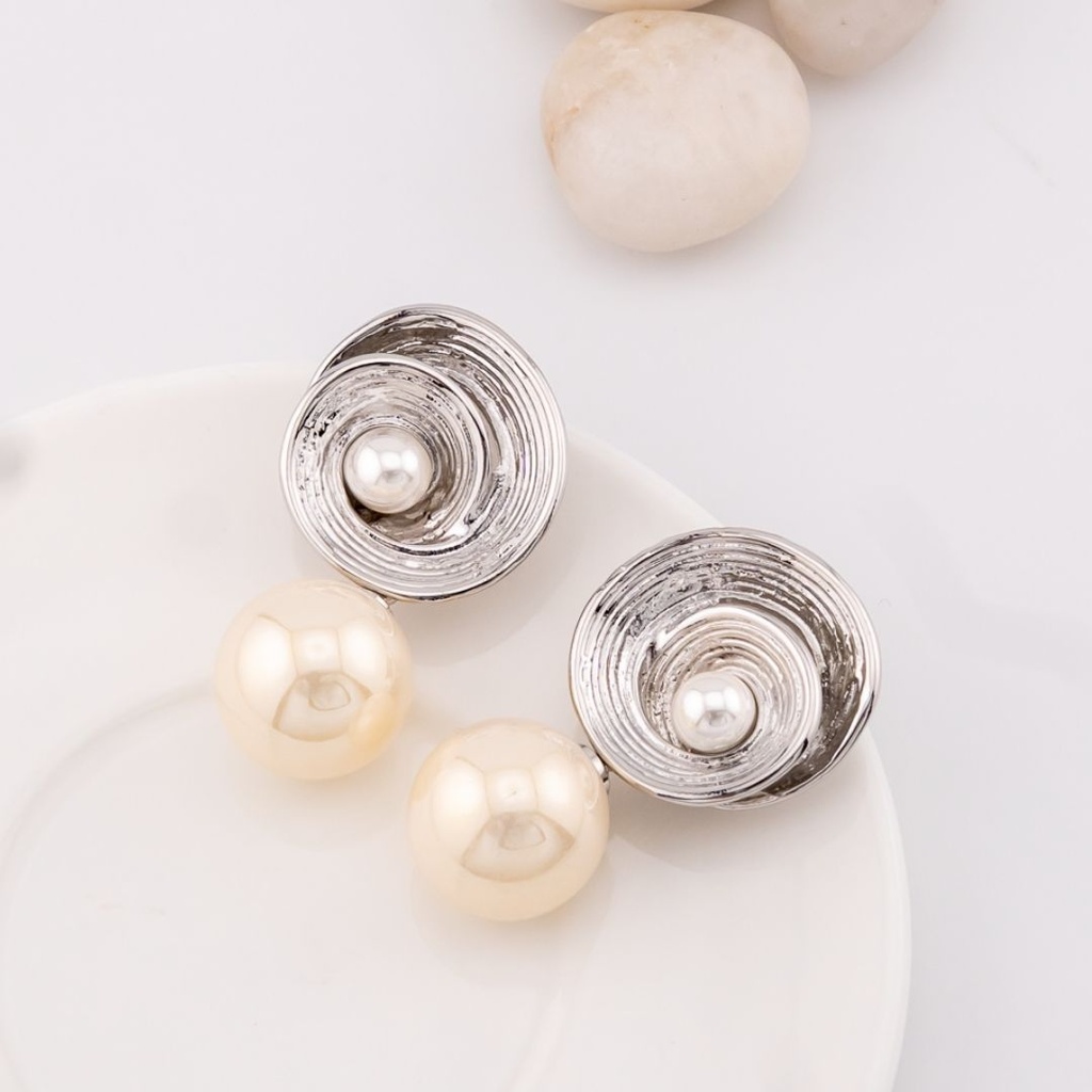 Aretes C baño 18k pin de plata