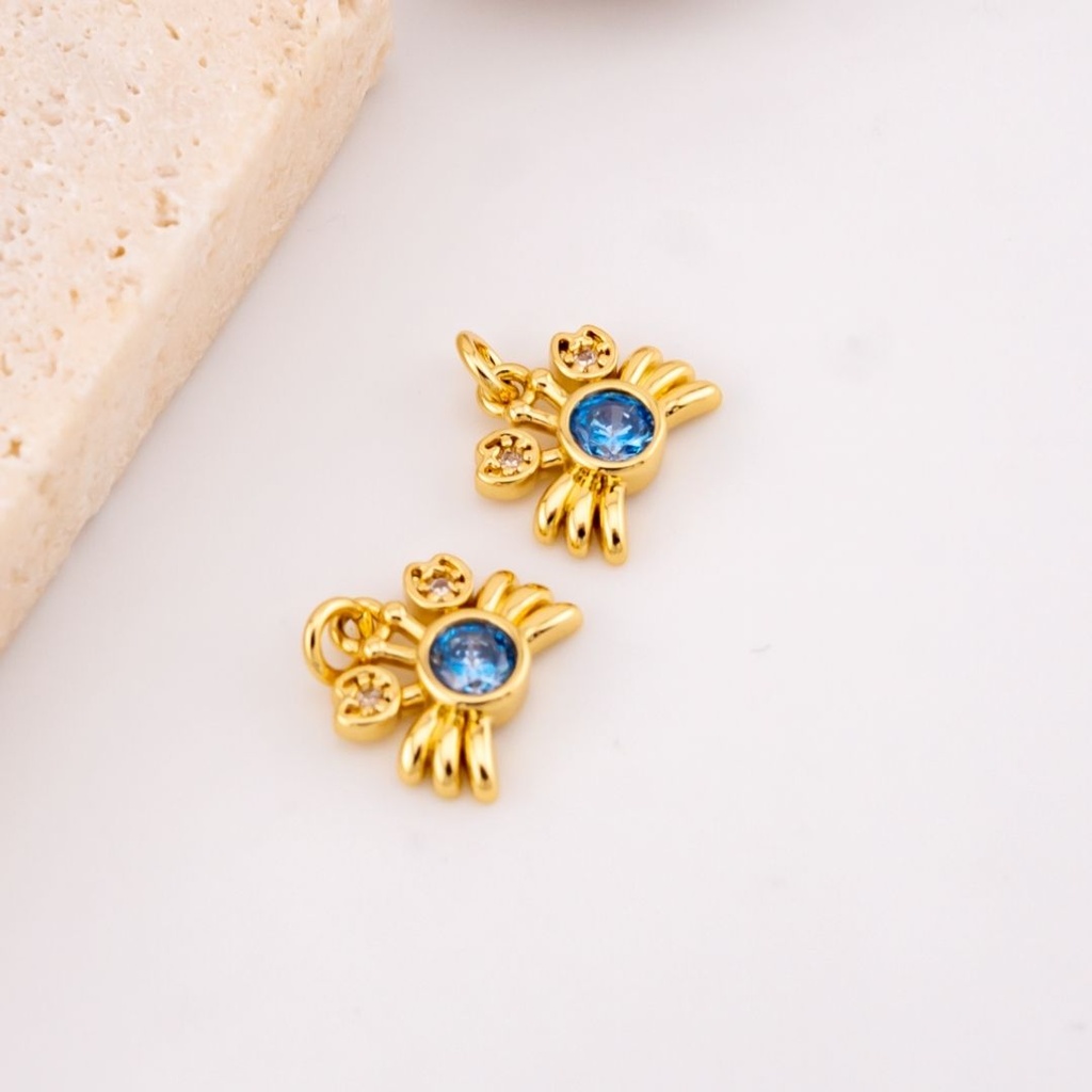 Dije mini cangrejo micropave con baño 18k