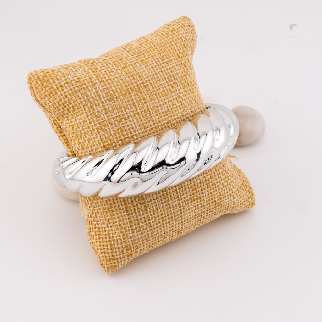 Pulsera brazalete trenzada acrilica baño 18k