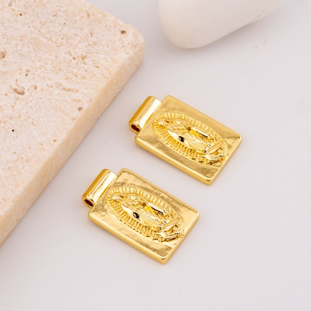  Dije tipo medalla baño 18k