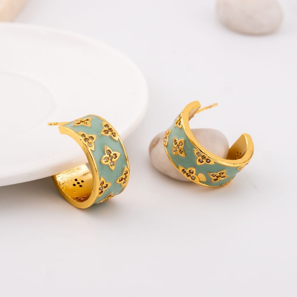 Aretes  C hoops zirconia esmaltados baño 18k pin de plata