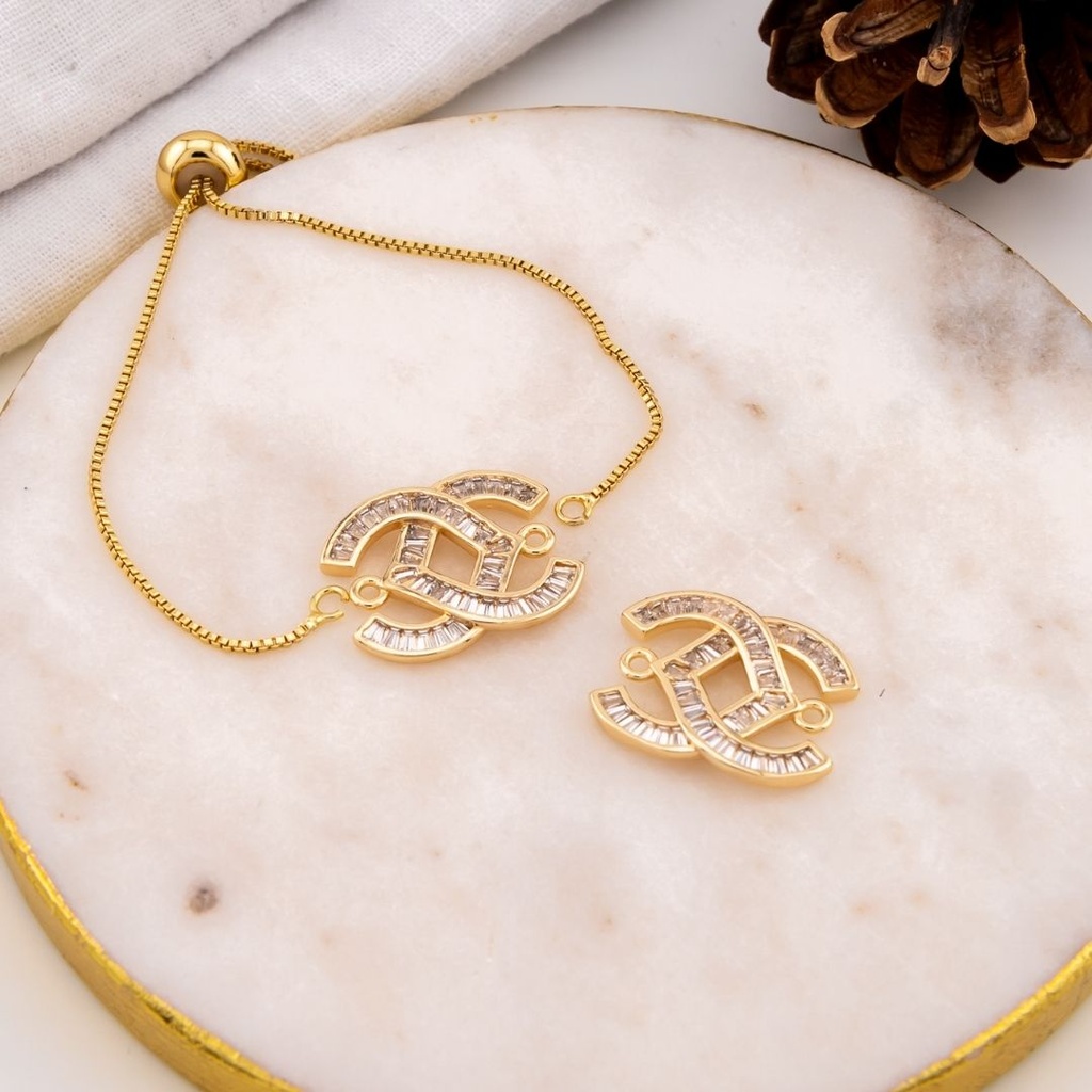 Enlace de “CHANEL” micropave y  baño 18k