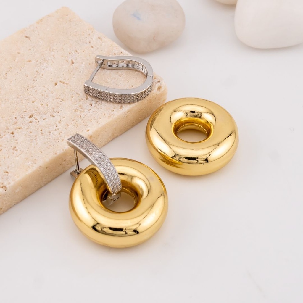 Aretes cogantes doble uso con zirconias baño 18k