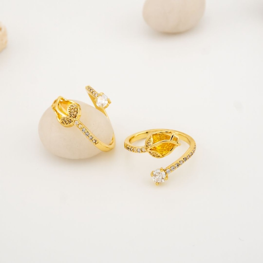 Anillo Ajustable flor tulipan baño 18k