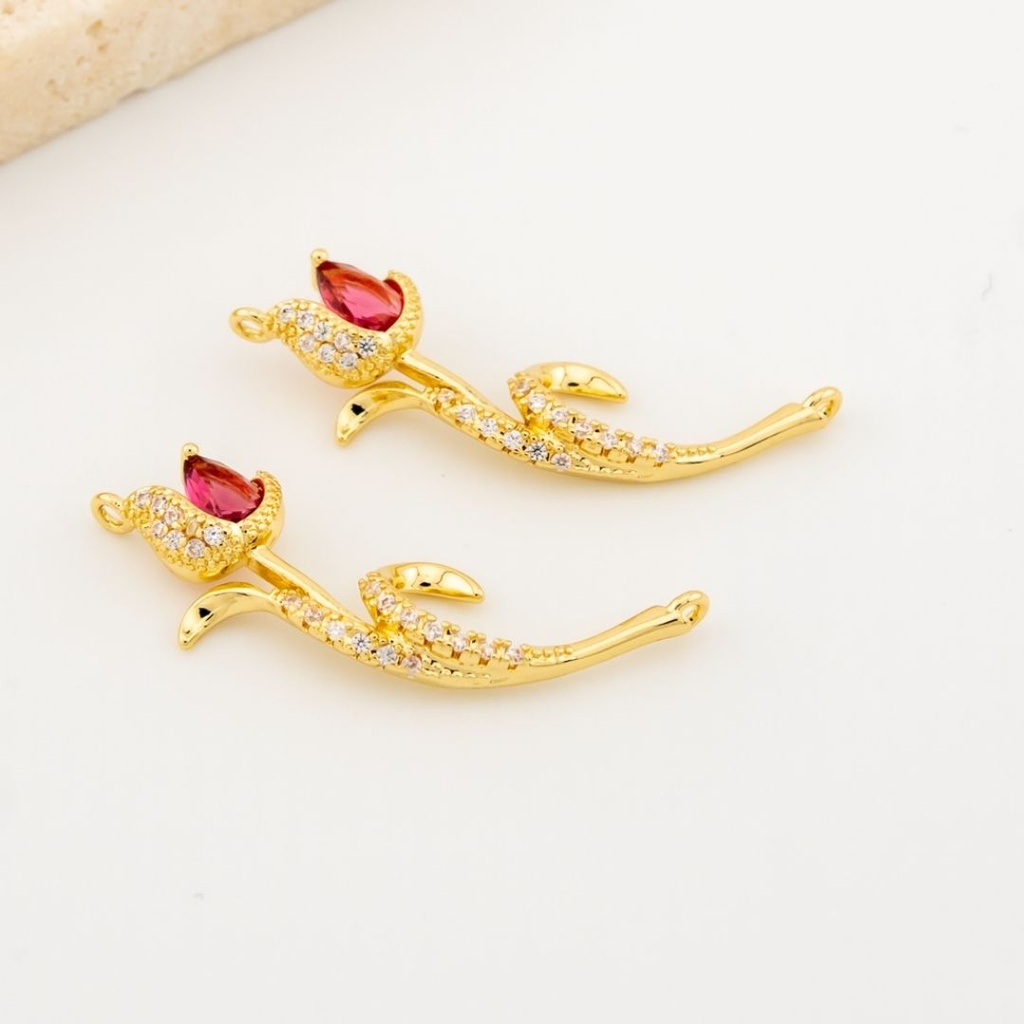 Enlace tulipan fusia en  micropave y baño 18k