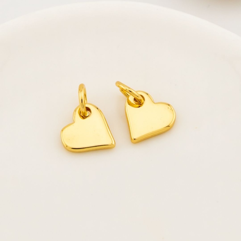 Dije corazon 8 mm baño 18k 