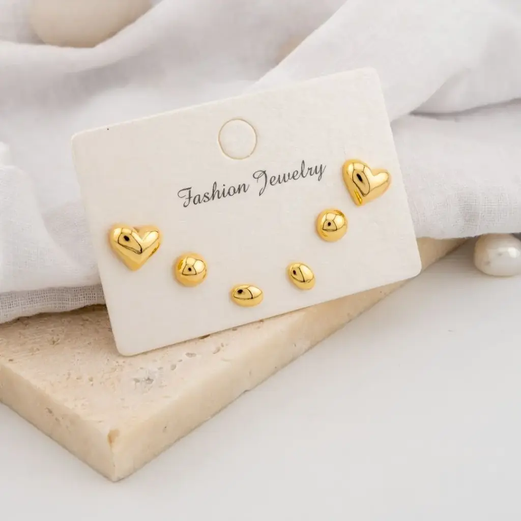 Conjunto de 3 pares de Aretes piercing baño 18k