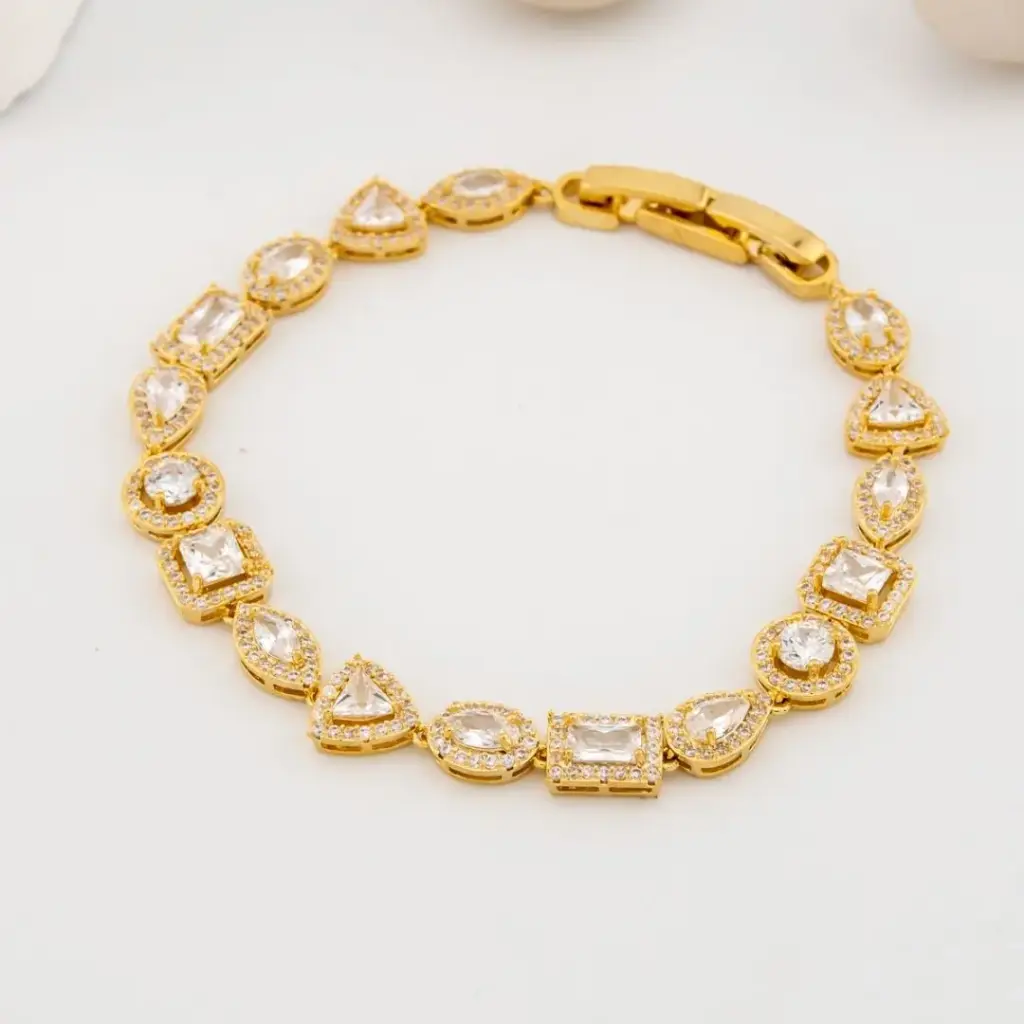 Pulsera calidad AAA con zirconias baño 18k