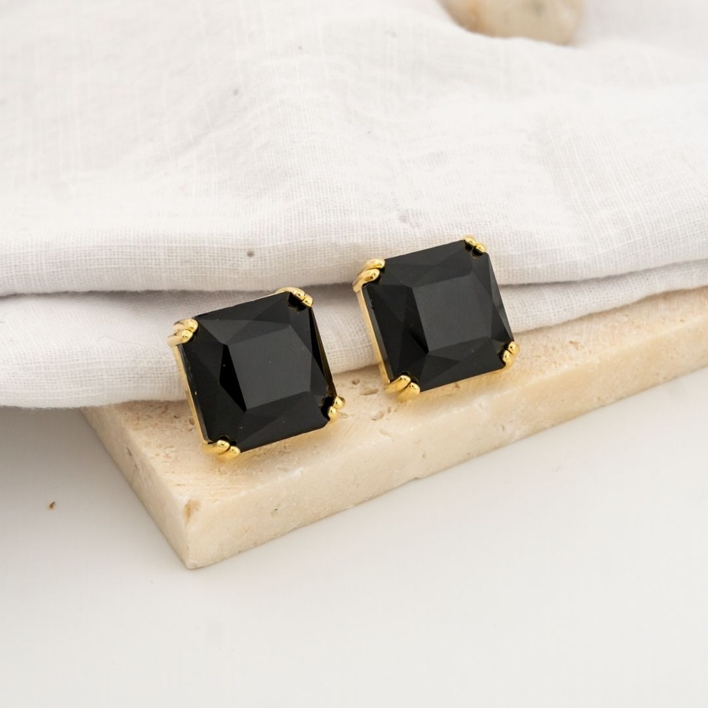 Aretes stud cuadrado con zirconia baño 18k