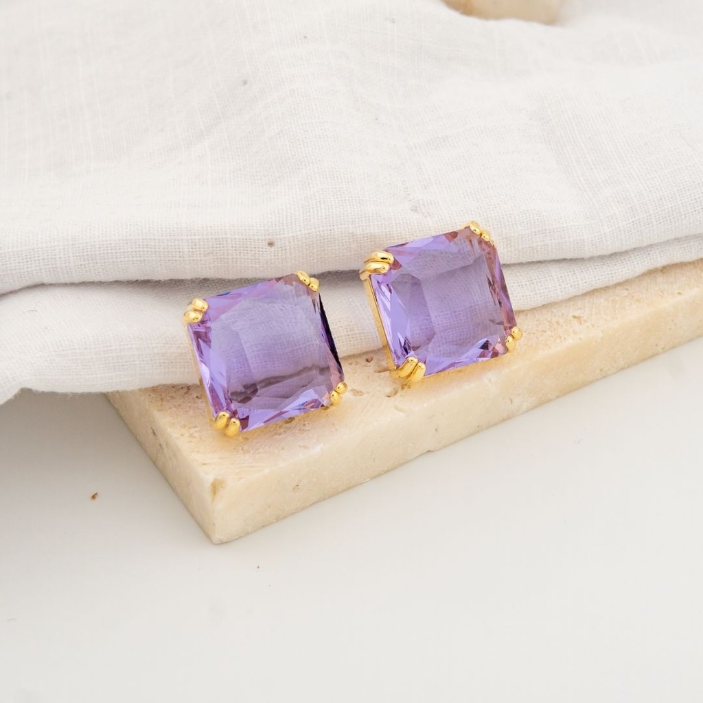 Aretes stud cuadrado con zirconia baño 18k