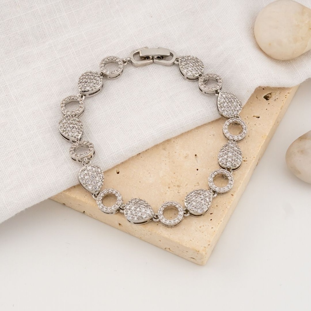 Pulsera premiun eslabones con zirconia y  baño 18k