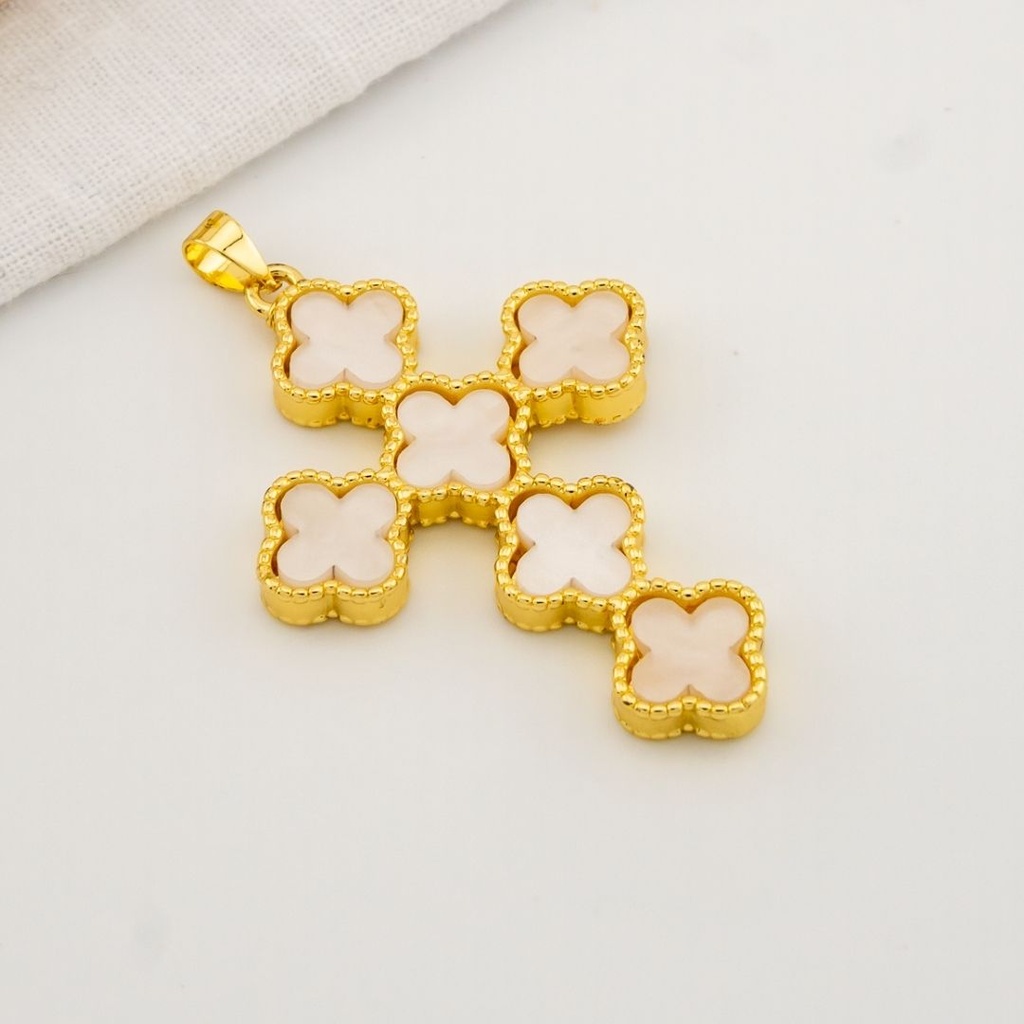 Dije cruz con madre perla baño 18k