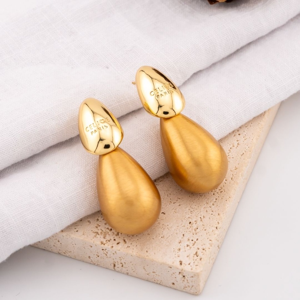 Aretes stud gota con perla gota pin de plata baño 18k